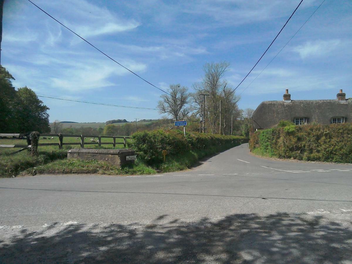 The Crown Inn Alvediston Bagian luar foto