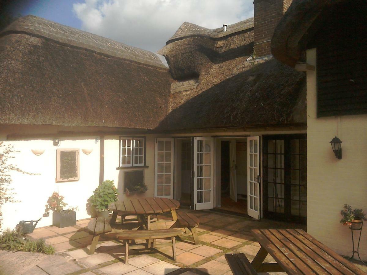 The Crown Inn Alvediston Bagian luar foto